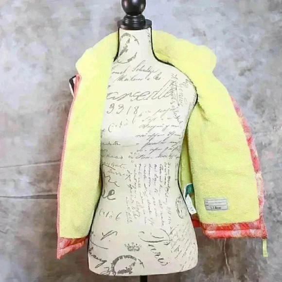 Child's LL Bean Down vest pink/yellow/graphic print size L (14 - 16) - Downtek - Picture 10 of 16